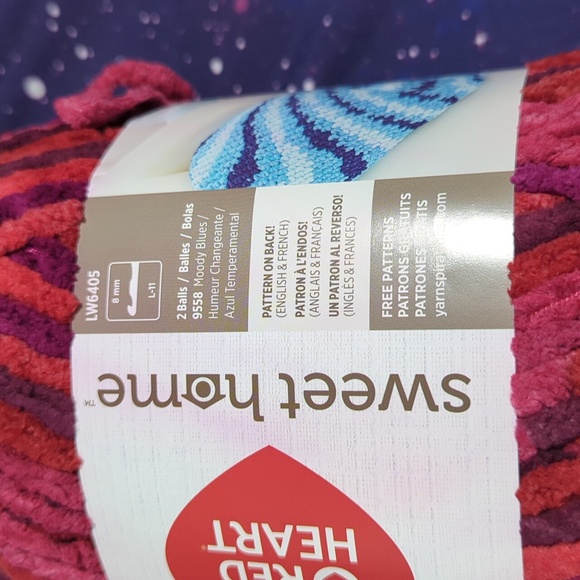 RARE! 4 New Skeins Red Heart Sweet Home Blanket Yarn Berry Bliss Discontinued - Picture 5 of 6
